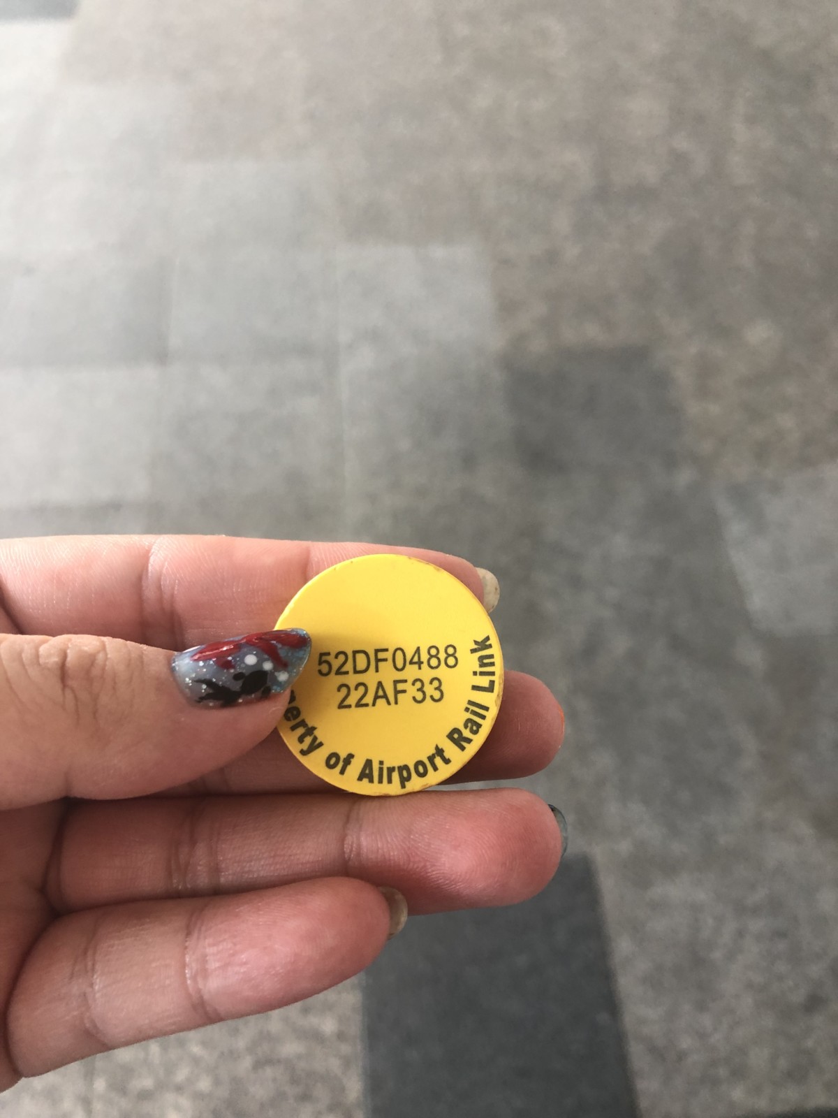 空港行きの切符